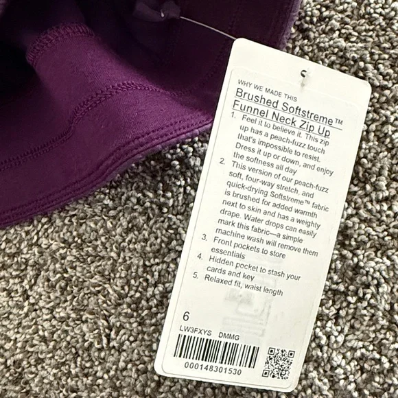 NWT Lululemon Brushed Softstreme Funnel-Neck Zip Up
Dramatic Magenta Size 6 - Picture 5 of 10